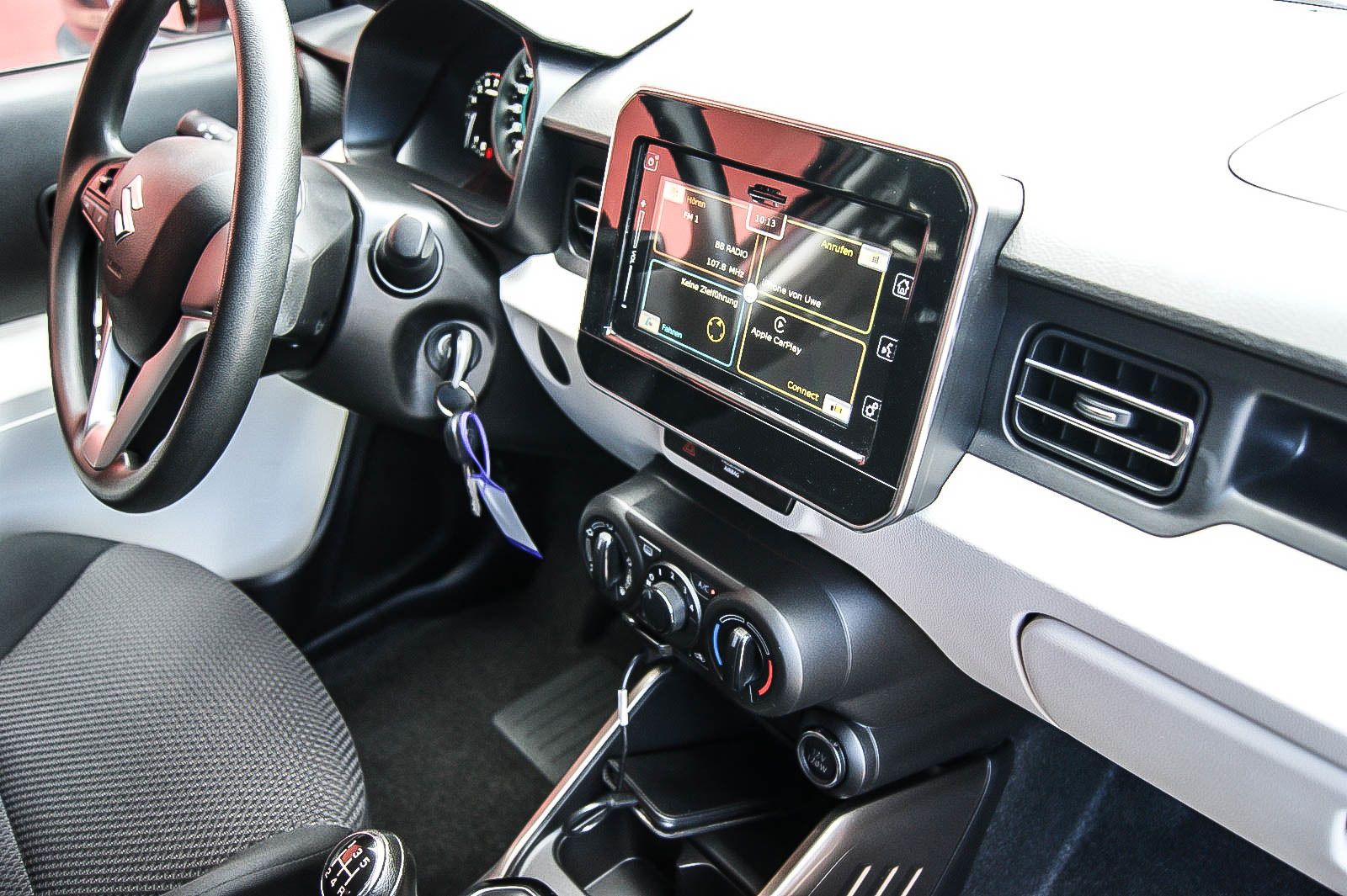 Fahrzeugabbildung Suzuki Ignis 1.3 SPORT NAVI SITZHG KAMERA SMARTLINK