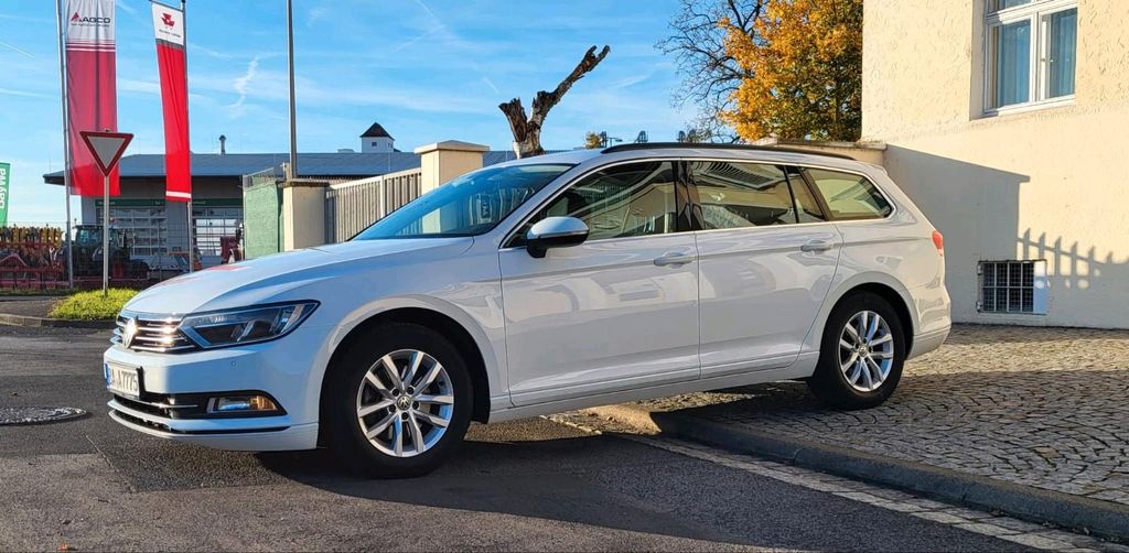 Image of Volkswagen Passat Variant