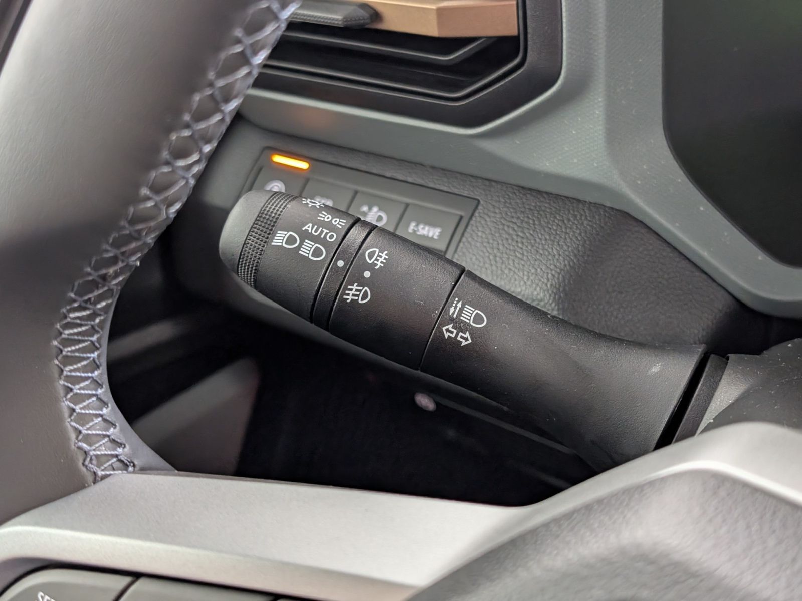 DACIA Duster Extreme Hybrid 155 Winter-Plus – Bild 28