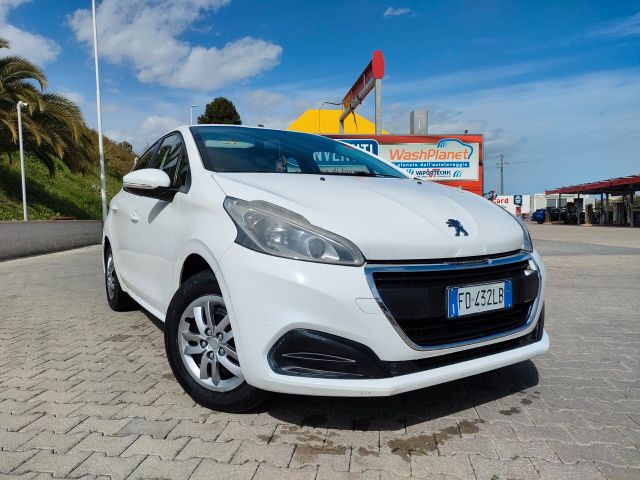 Peugeot 208 OK NEOPATENTATI