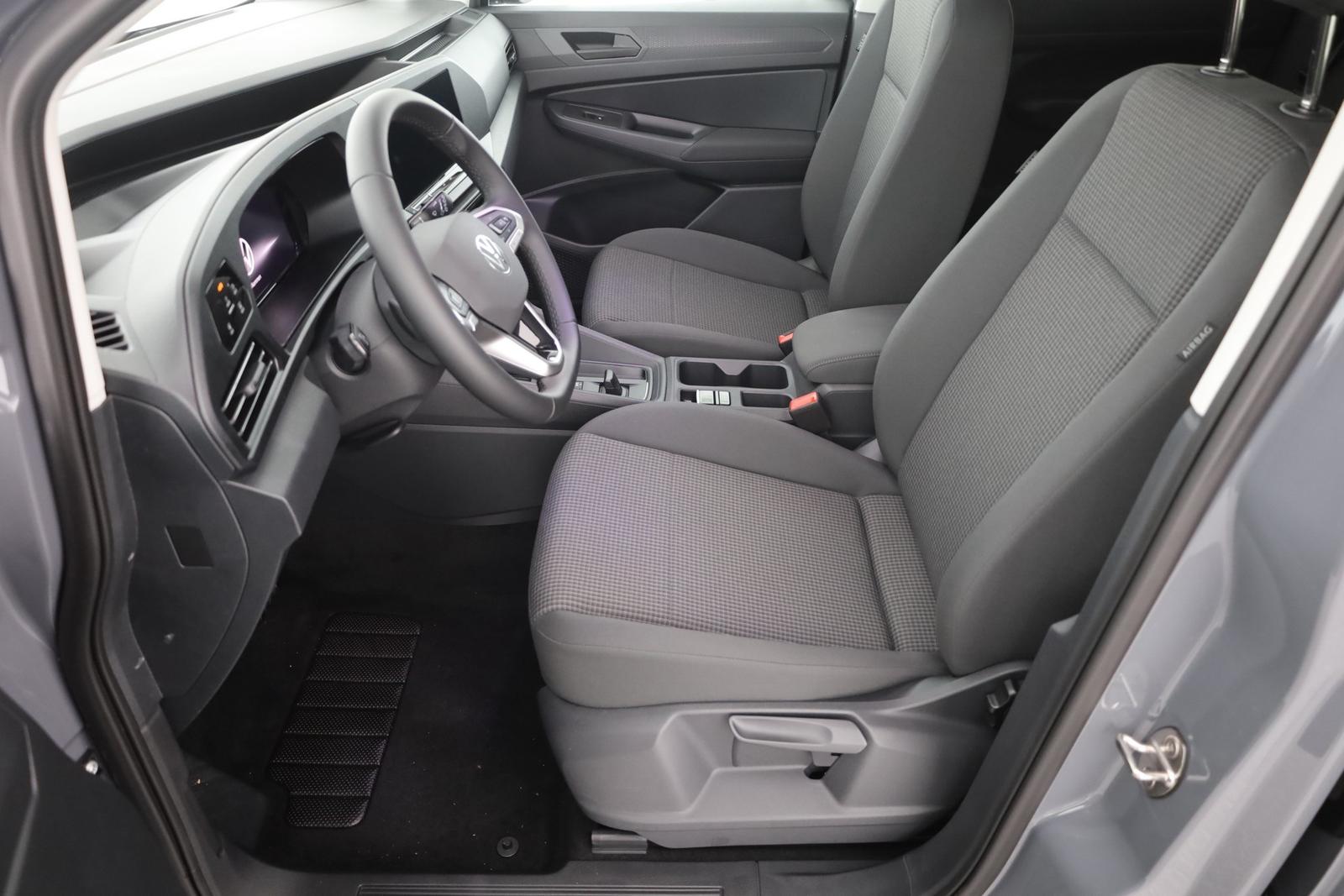 Volkswagen Caddy 1.5 TSI DSG LED ACC Kamera AHK