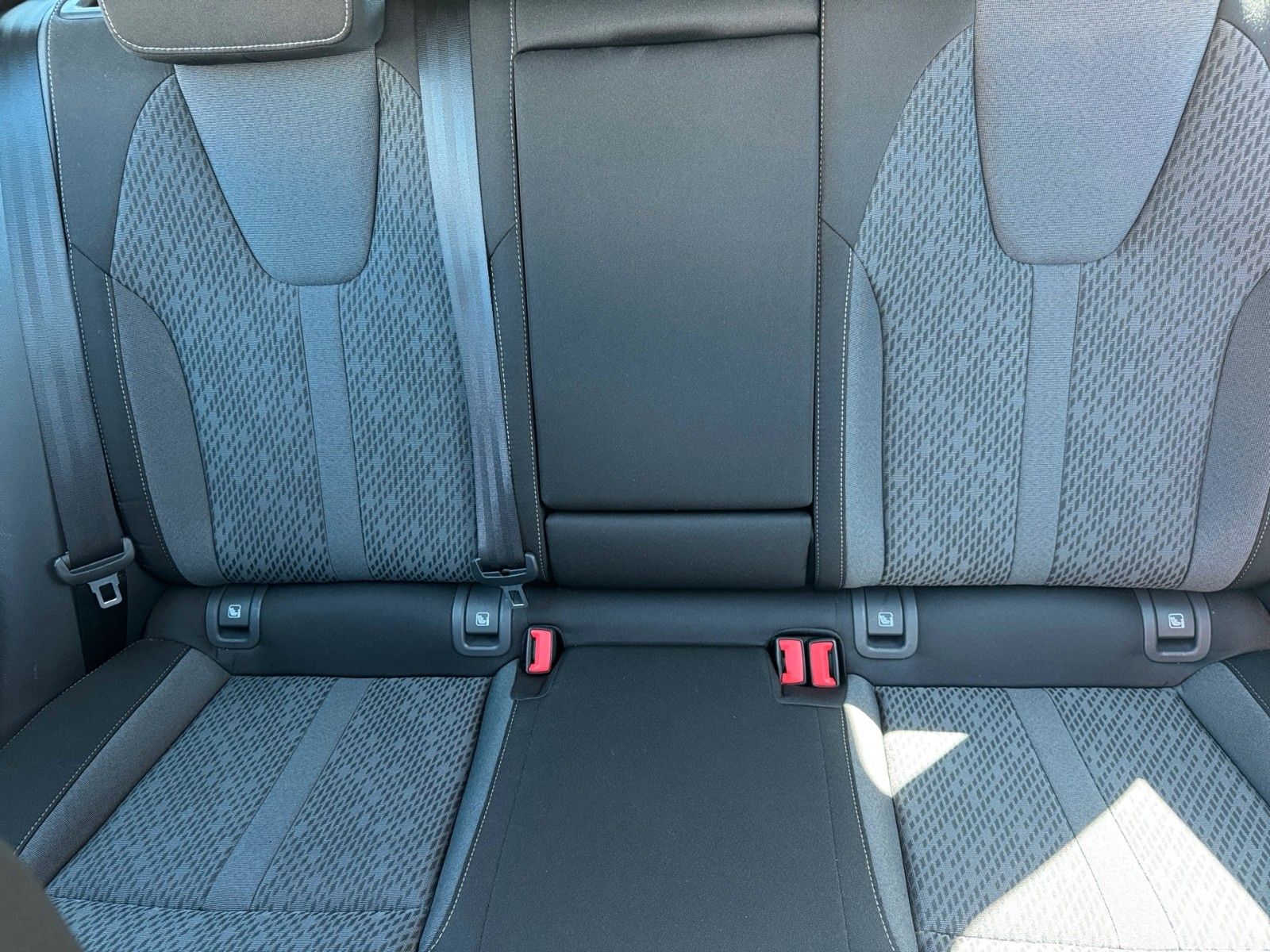 Fahrzeugabbildung SKODA Octavia Combi Ambition 1.0 eTSI