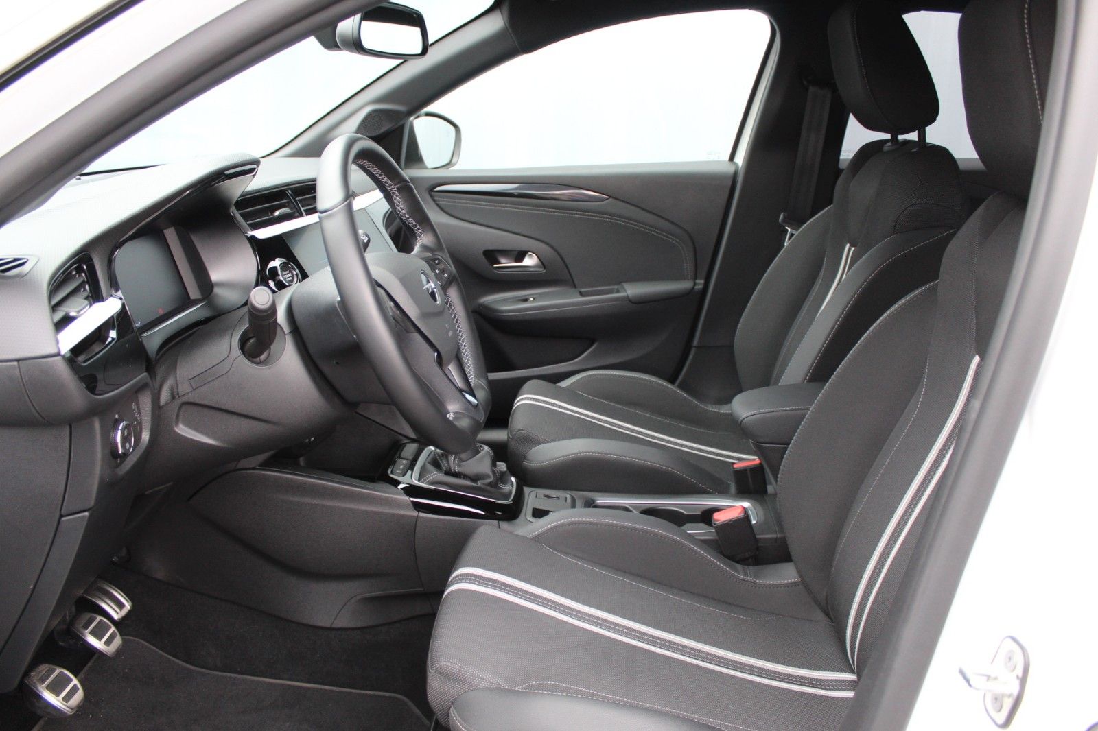 Fahrzeugabbildung Opel Corsa F GS  Navi*Allw.*Sitzh.*Kamera