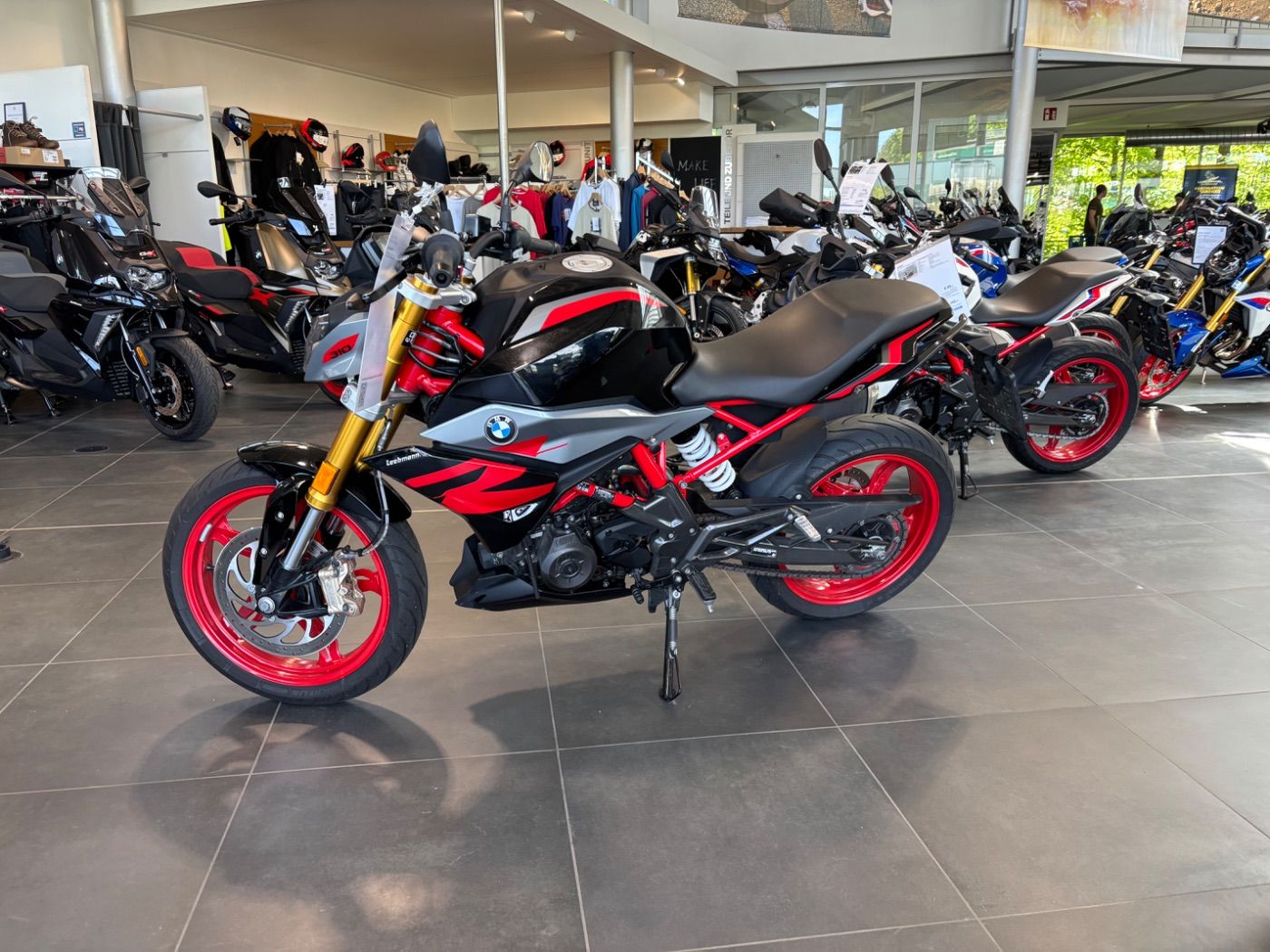 Fahrzeugabbildung BMW G 310 R Style Passion