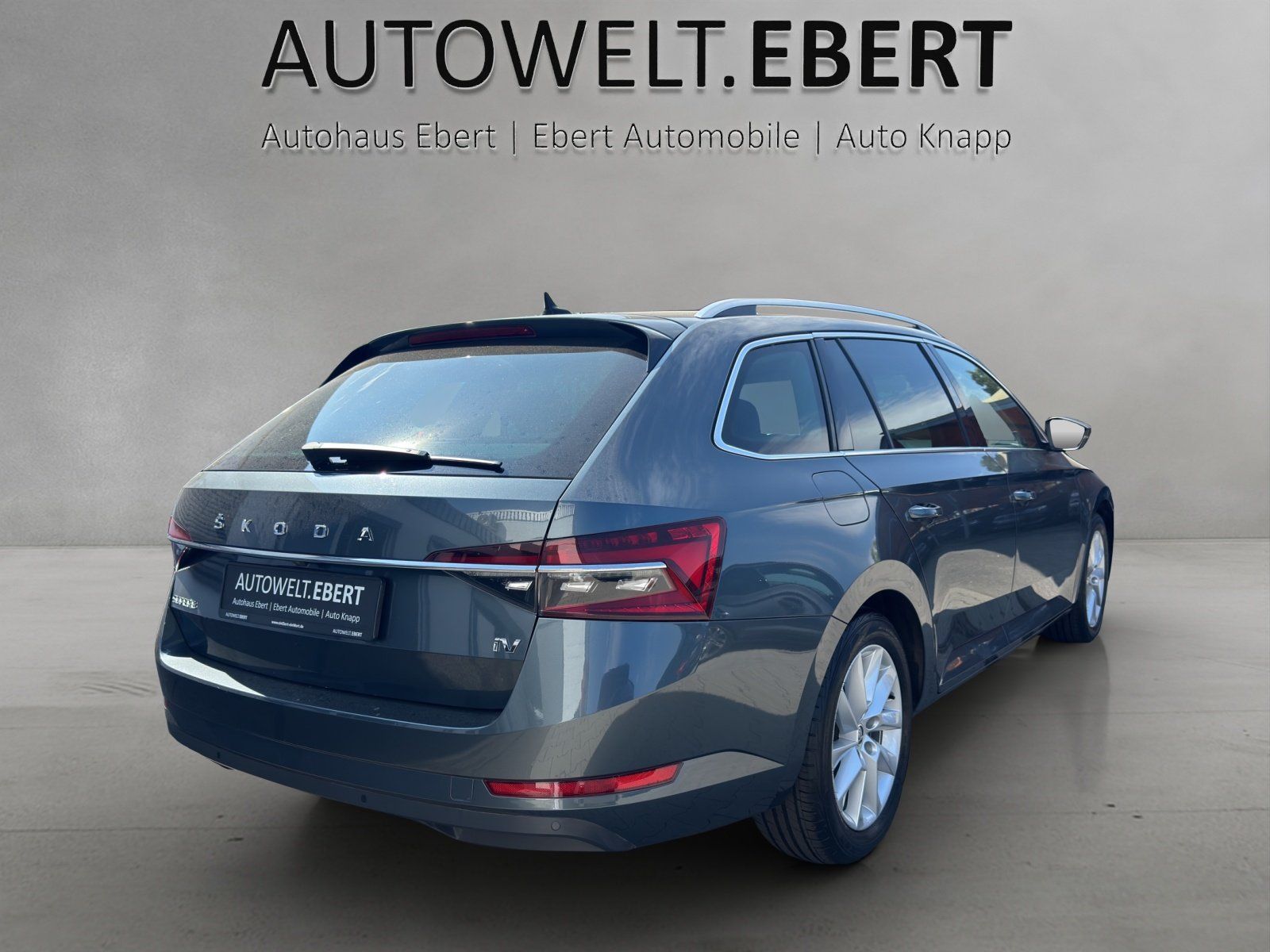 Fahrzeugabbildung SKODA Superb Combi 1.4 TSI Style iV/KAMERA/VIRTUAL/ACC
