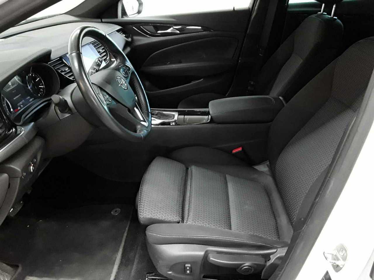 Opel Insignia ST 2.0Dl Aut. Business AHK KAM