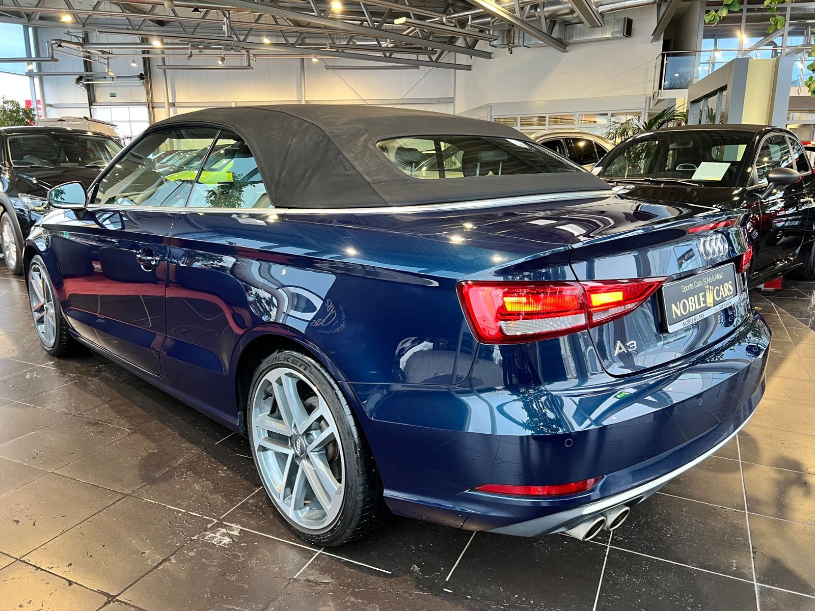 Fahrzeugabbildung Audi A3 Cabriolet 40 TFSI quattro sport XEN NAV 18"