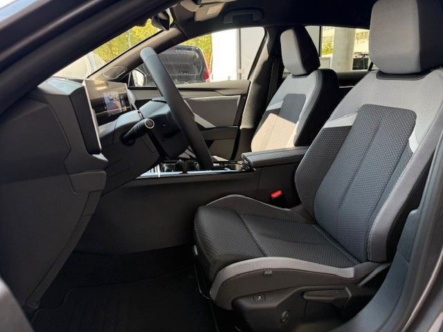 Fahrzeugabbildung Opel Astra L Edition 130PS Navi/Kamera/SHZ!