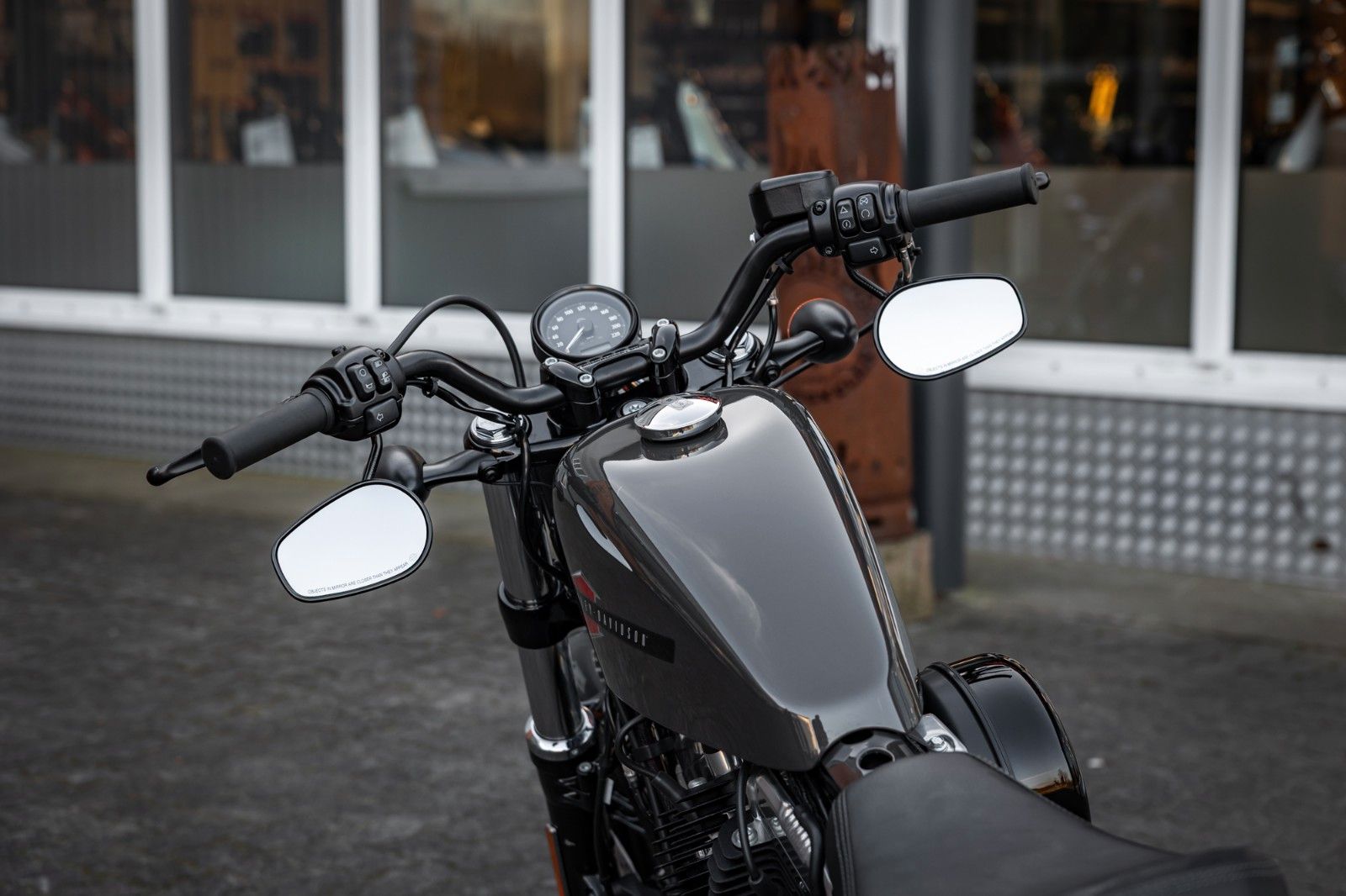 Fahrzeugabbildung Harley-Davidson XL1200X SPORTSTER FORTY-EIGHT Neufahrzeug