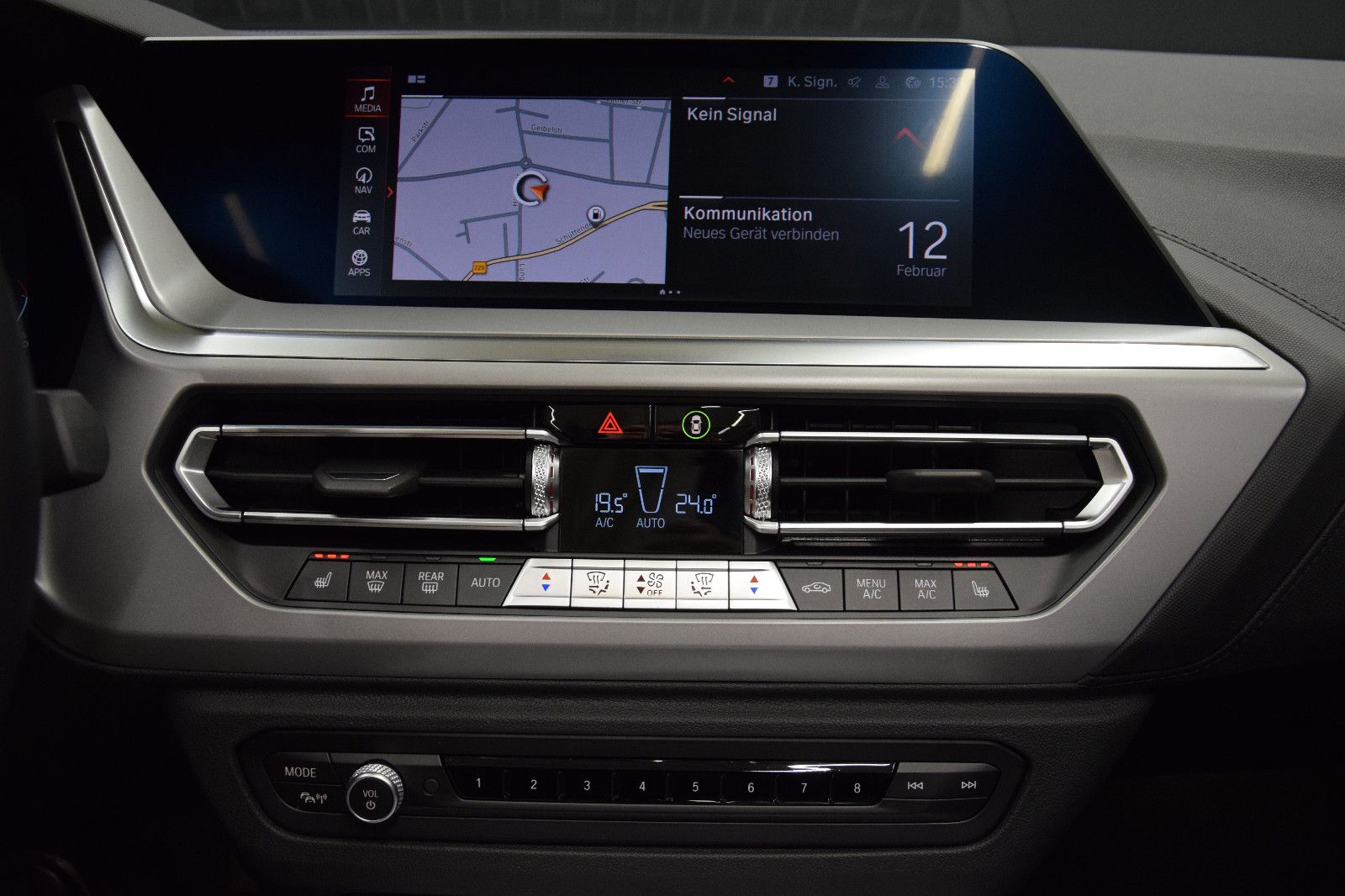 Fahrzeugabbildung BMW Z4 Roadster sDrive 20 i M-Sport Leder HuD Kamera