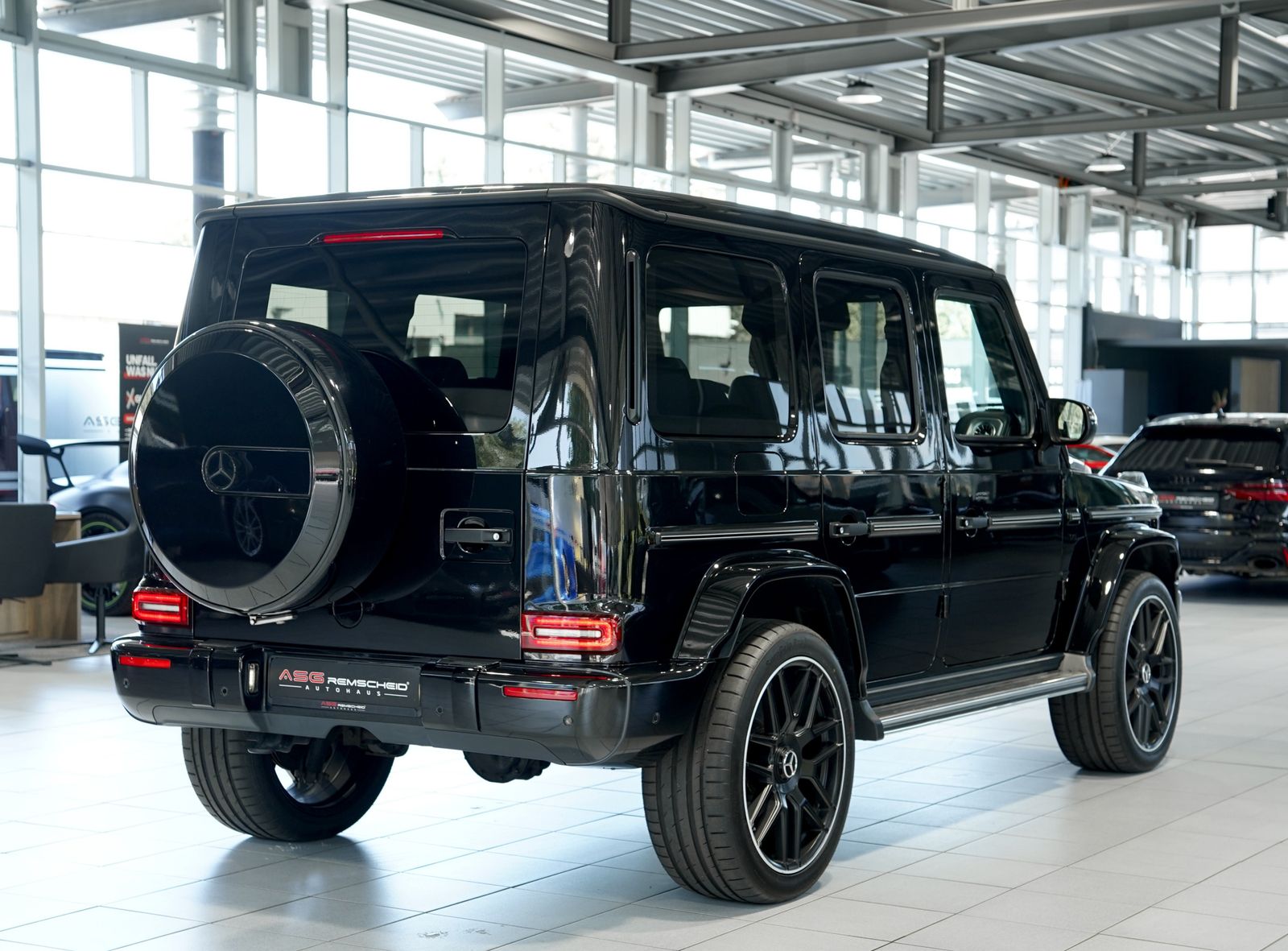Mercedes Benz G 500