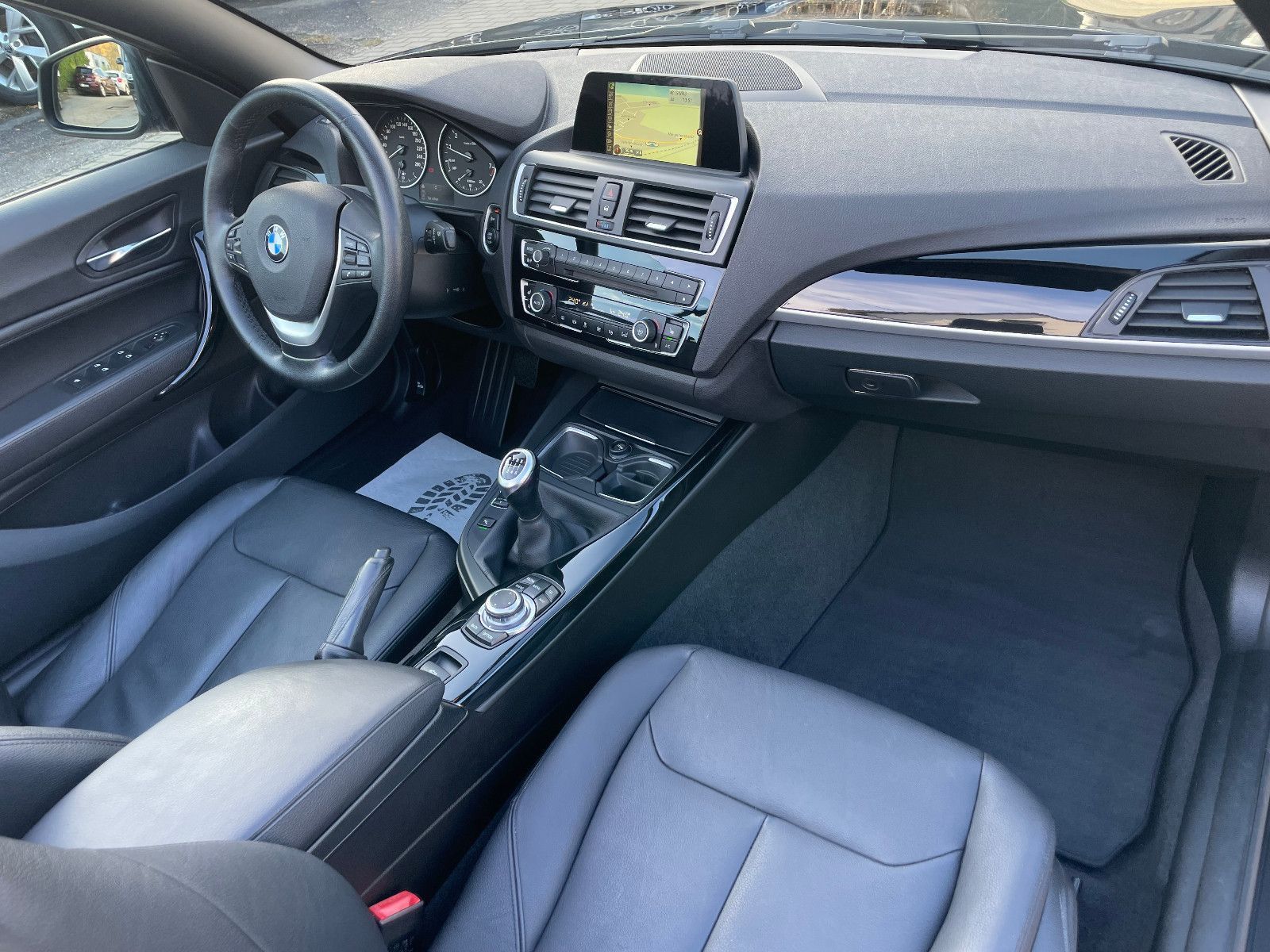 BMW 218, 2016, Benzin, 136 PS