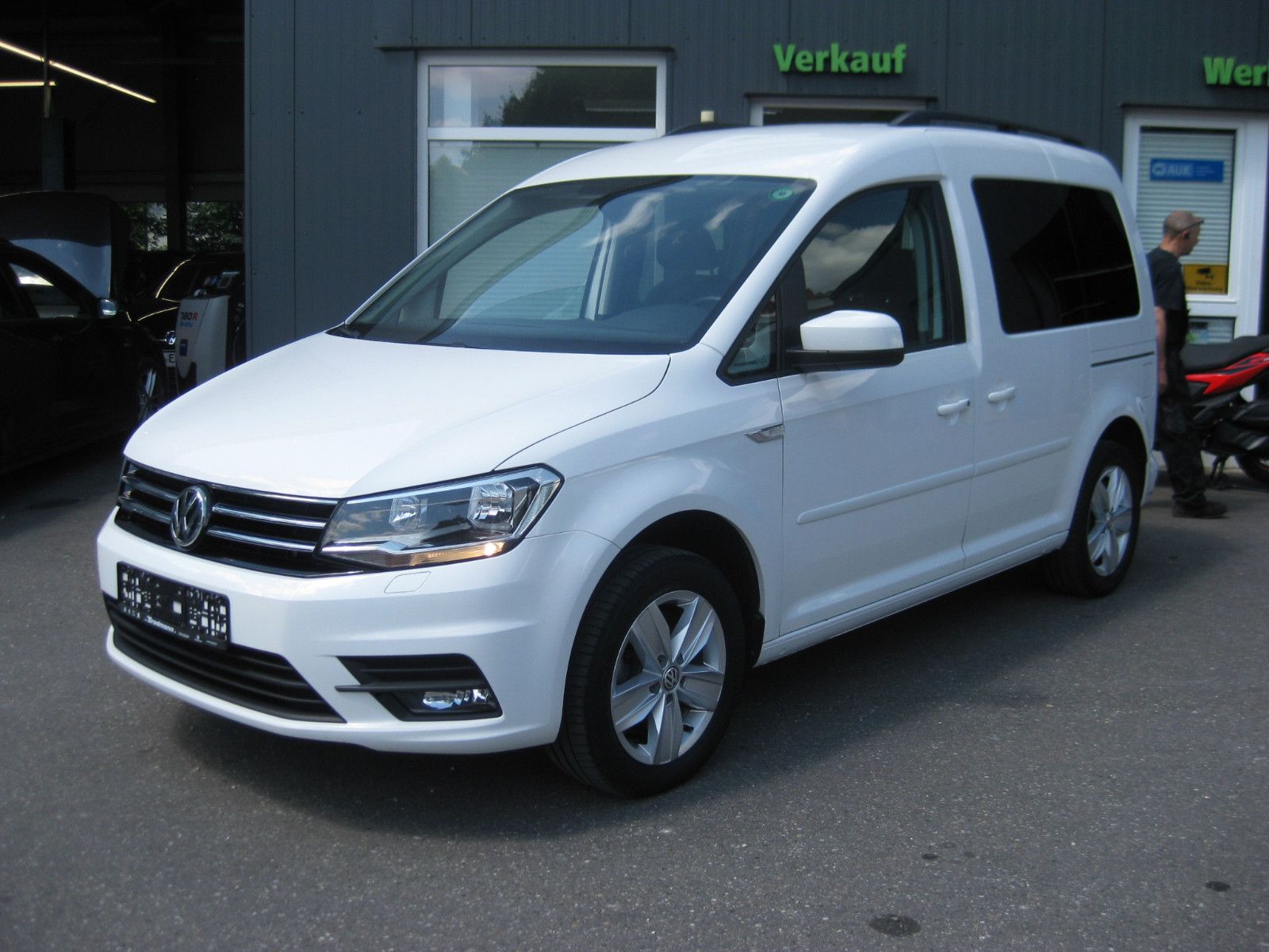 VW Caddy 1.4 PKW Comfortline "7-SITZER - 1. HAND"