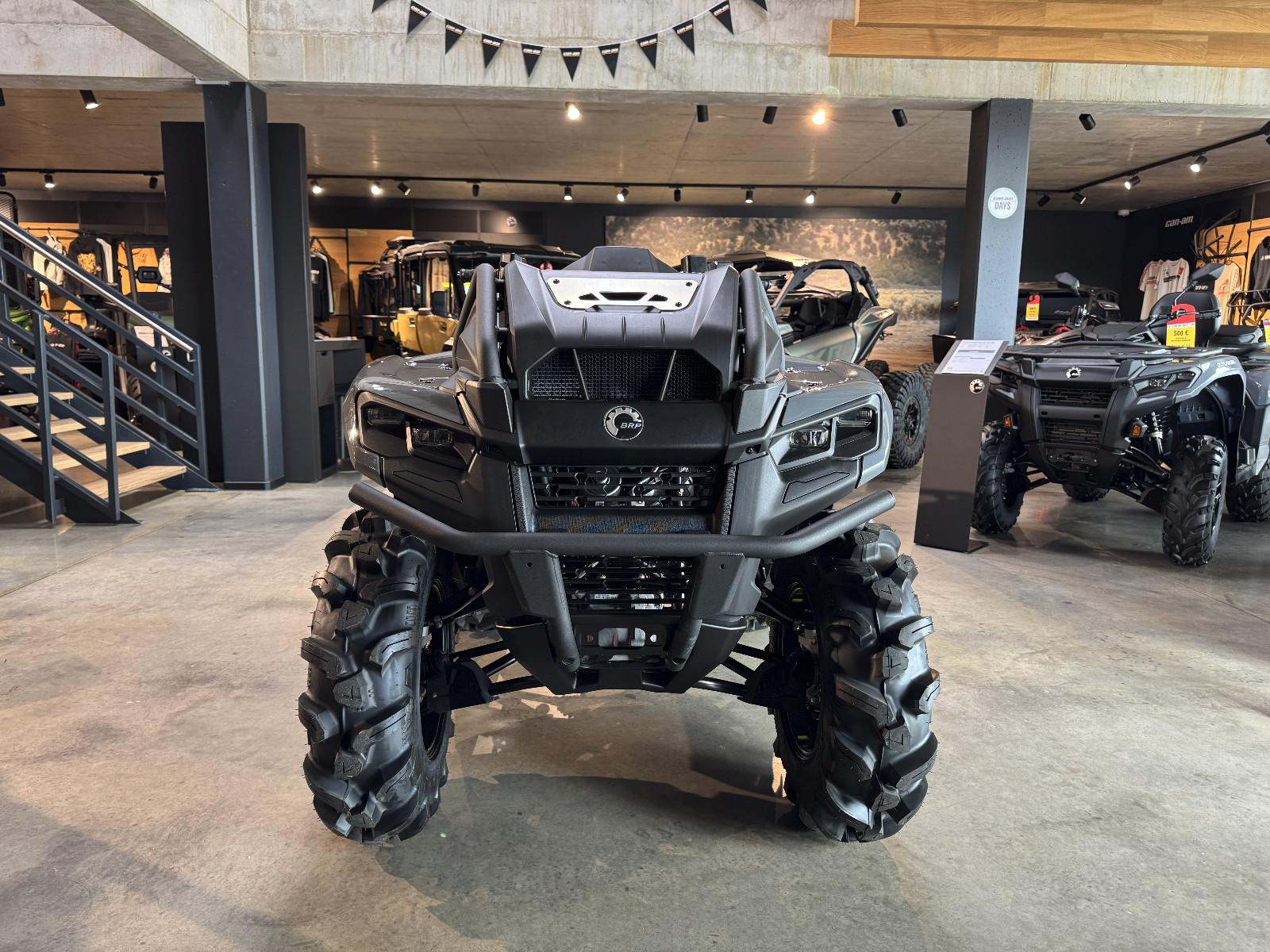 Can-Am Outlander XMR 700 INT 2026