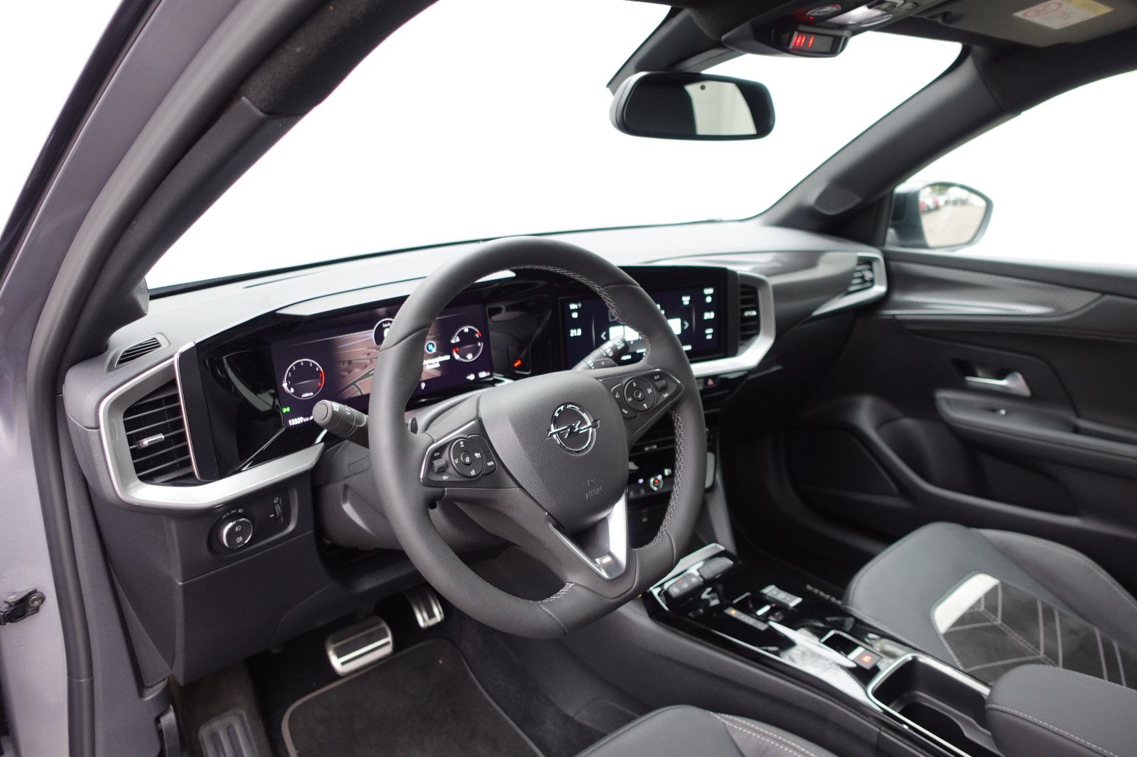 Fahrzeugabbildung Opel Mokka GS 1.2T AUTOMATIK,Navi,ACC,Kamera,Sitzhzg