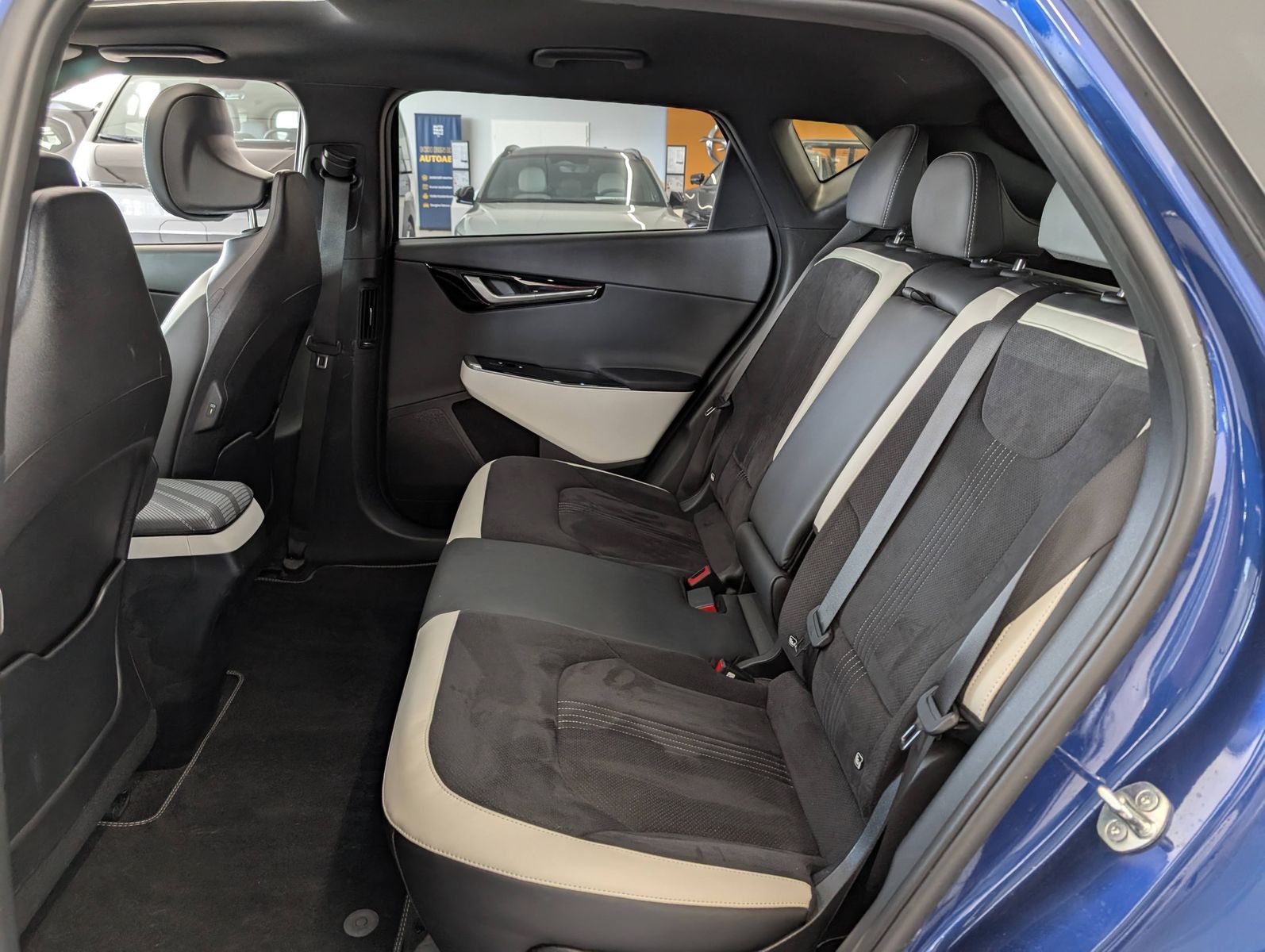 KIA EV6  AWD 77.4 kWh GT-line Glasdach AHK Design – Bild 11