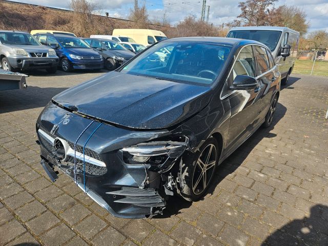 Mercedes-Benz B 220 4MATIC DCT AMG-Line,Automatik