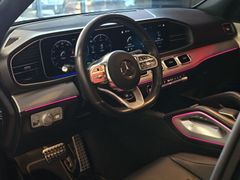 Fahrzeugabbildung Mercedes-Benz GLE 300 d 4Matic *AMG-LINE* (DISTR/CAM/MULTIBEAM