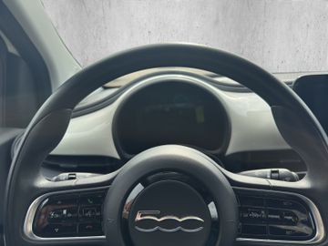 Fiat 500e Cabrio Batterie Passion +Kam.+LED+SHZ+PDC