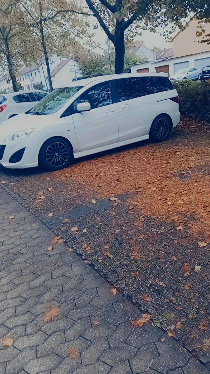 Mazda 5