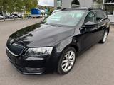 Skoda Octavia Combi Elegance 4x4 2.0 TDI - Skoda Octavia: Combi Elegance TDI