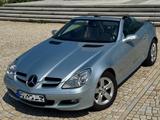 Mercedes-Benz SLK 200 Cabrio Kompressor Automatik Leder TÜV NE - Mercedes-Benz SLK 200 Gebrauchtwagen in München