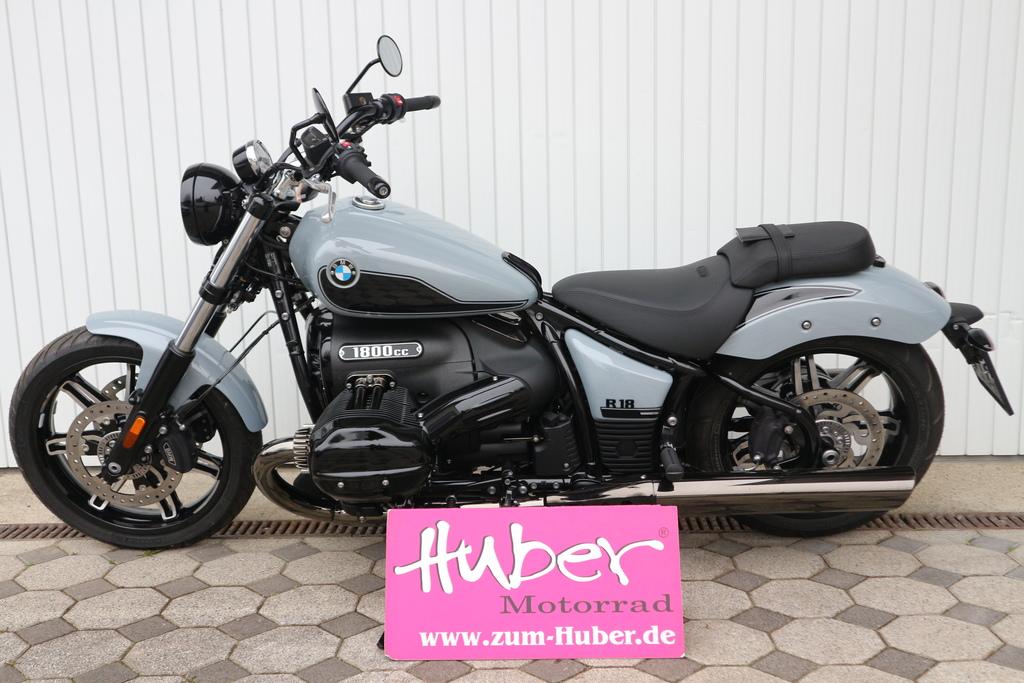 BMW R18 Blacked Out, Vollausstattung