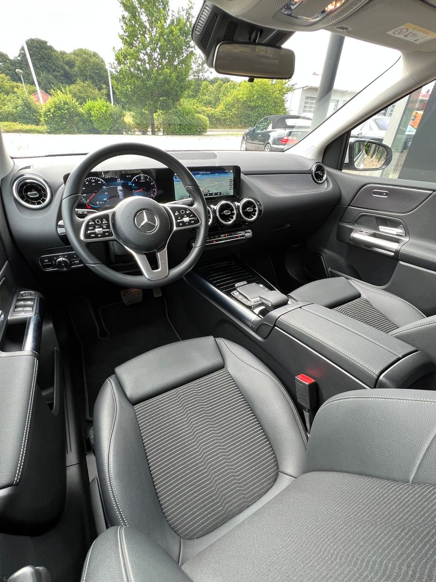 Mercedes-Benz B 180   *Progressive*Premium-Navi*LED*DAB* foto 9