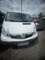 Opel Verkaufen Opel vivaro Transport - Opel Vivaro aus 2013