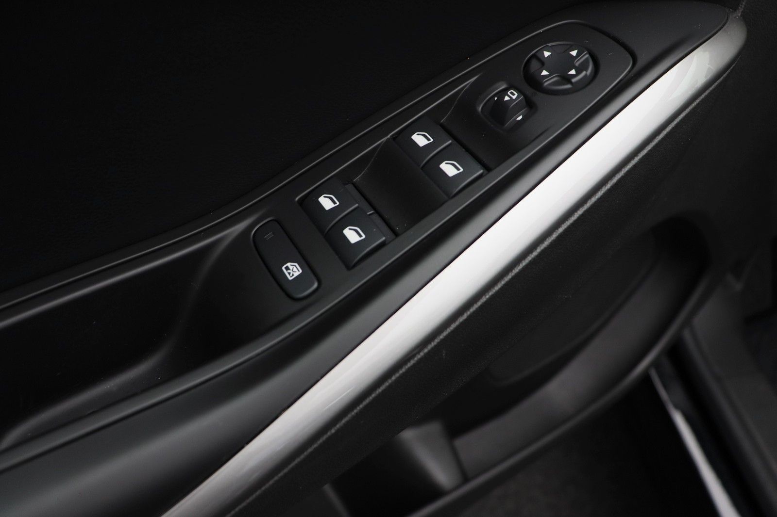 Fahrzeugabbildung Opel Grandland X 1.2 GS Line