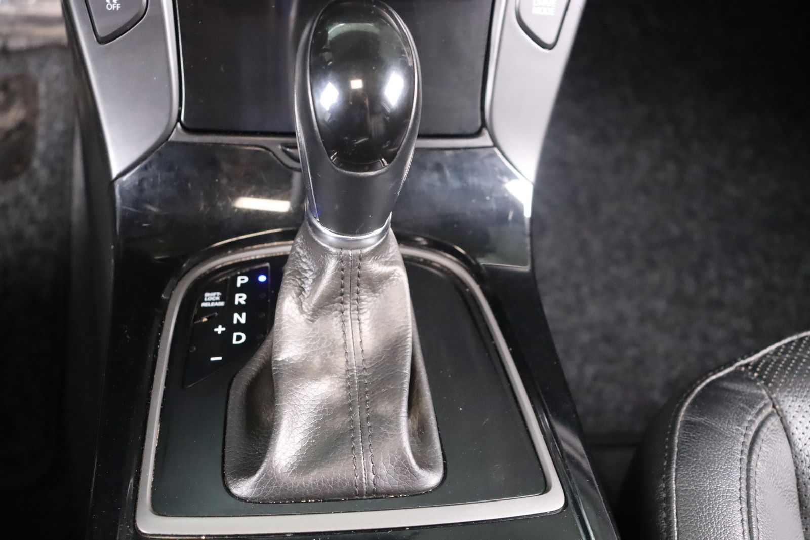 Fahrzeugabbildung Hyundai i40 FL 1.6 CRDi Space Plus * Sitzhzg./-lüftung