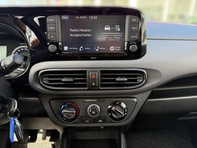Fahrzeugabbildung Hyundai i10 1.0 Trend +CARPLAY+KLIMA+SHZ+PDC+RADIO+UVM+