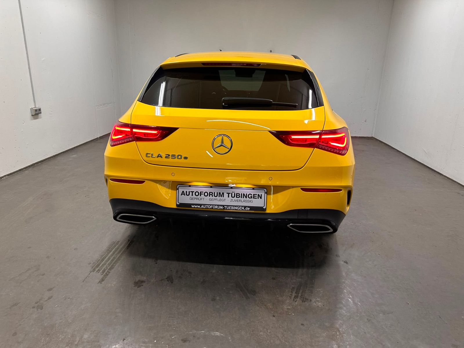 Fahrzeugabbildung Mercedes-Benz CLA 250 SB *AMG-LINE*NIGHT*PANO*DISTRO*KLG
