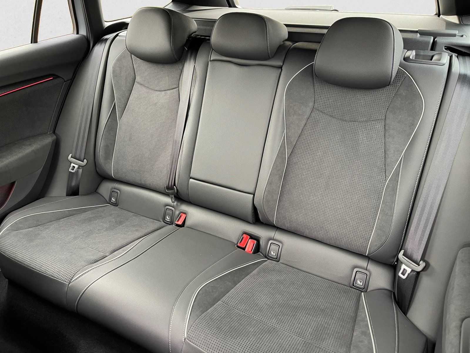 Skoda Superb - Bild 10