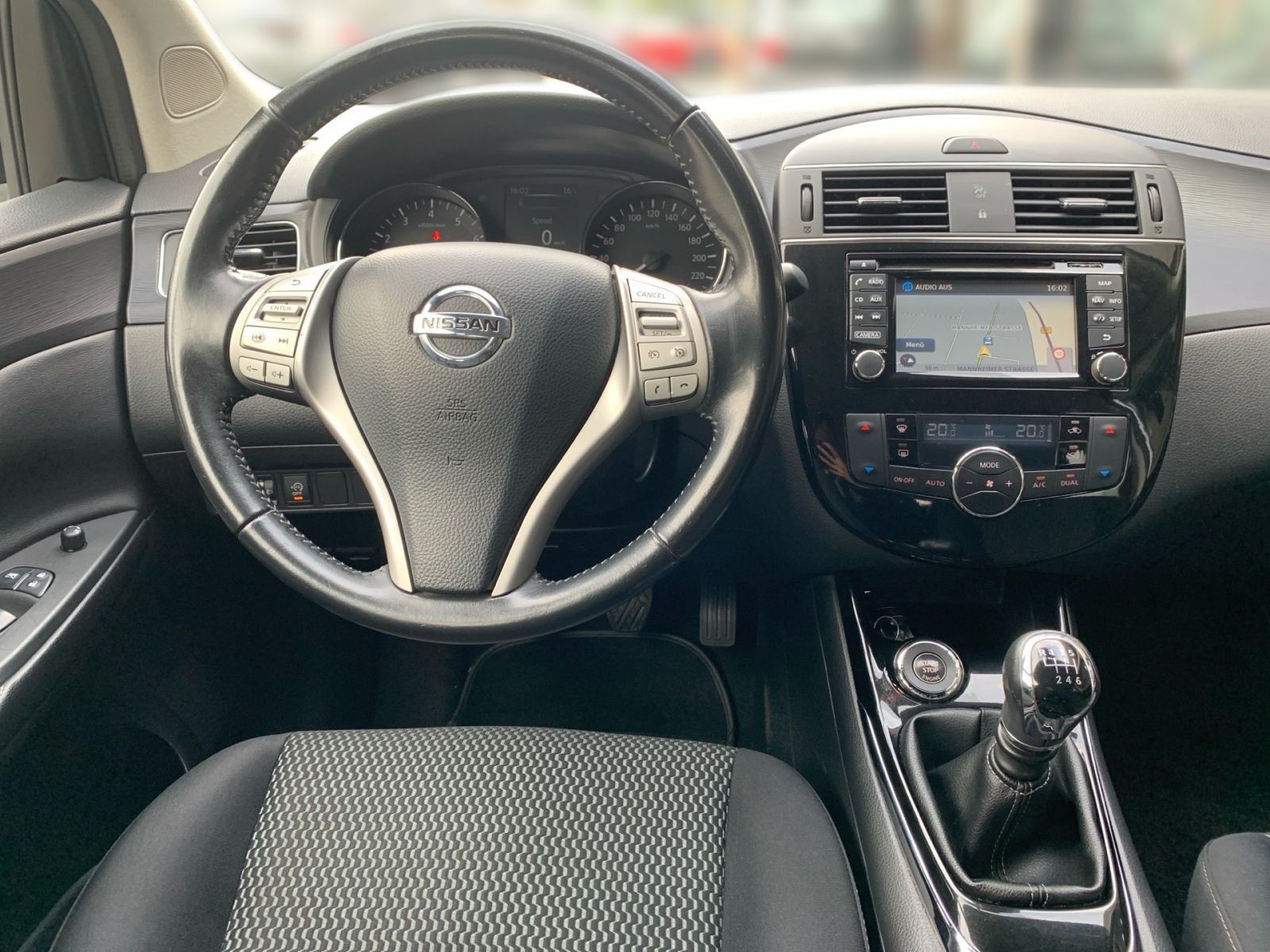 Fahrzeugabbildung Nissan Pulsar 1.2 DIG-T Acenta Navi Sitzheizung Kamera