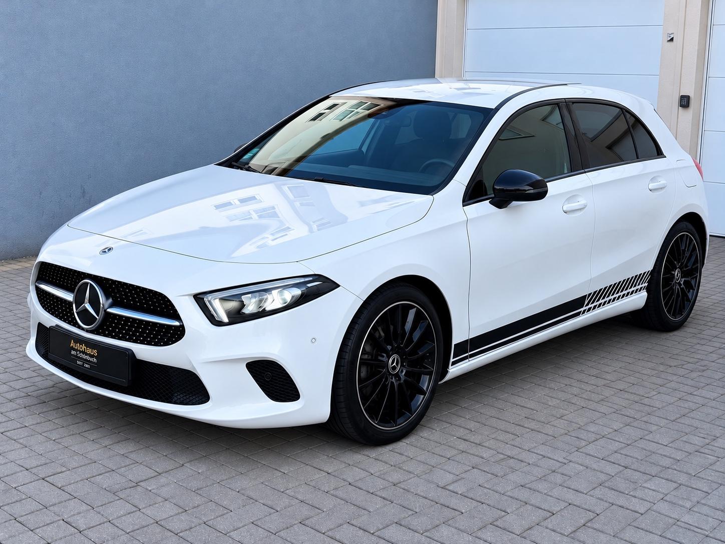 Mercedes-Benz A 200°AMG 19"°64Tkm°Night-Paket°MBUX°Navi°LED°