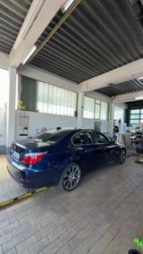 BMW e60 520i - BMW 520: 520i E60