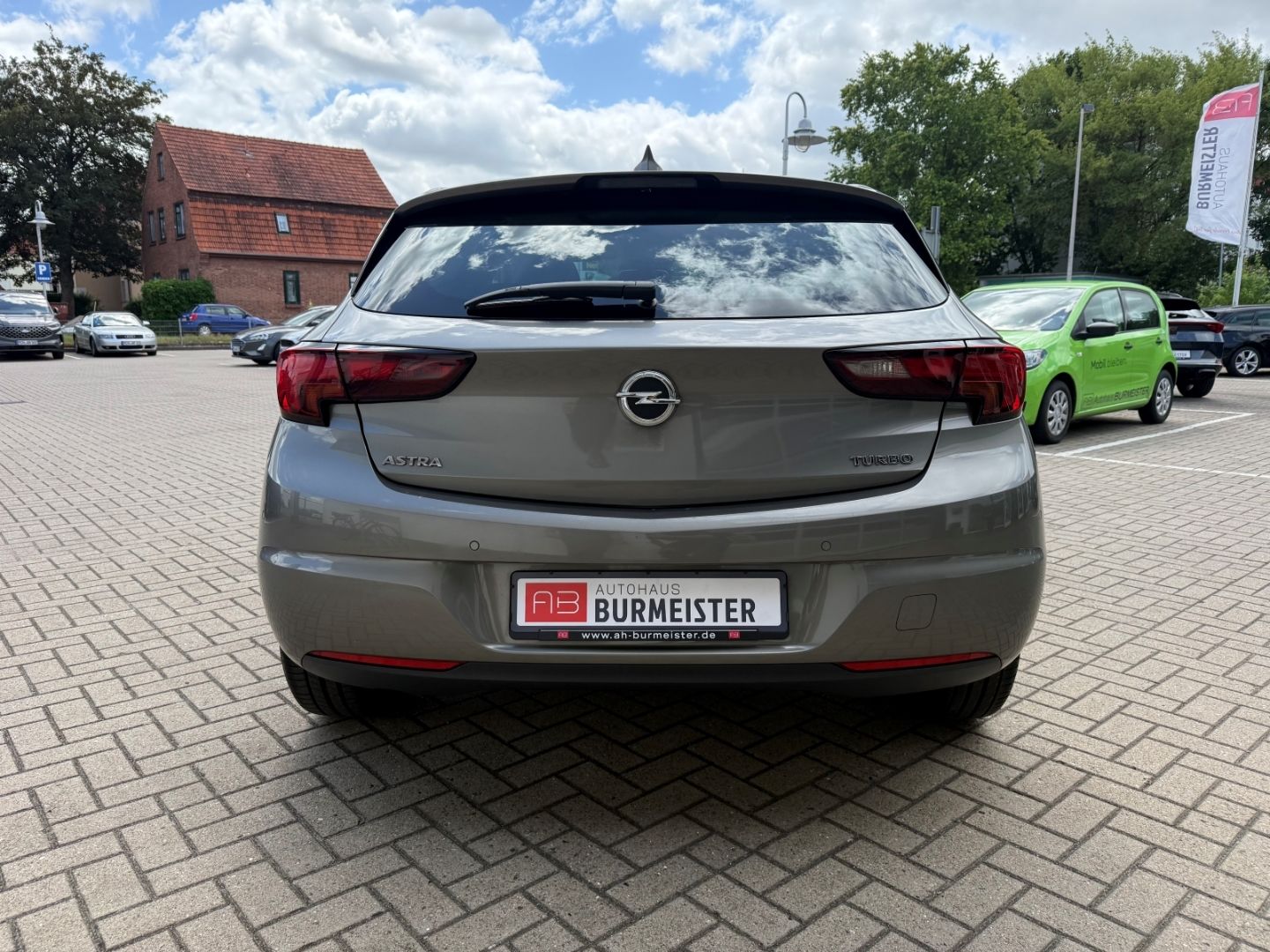 Fahrzeugabbildung Opel Astra K Edition Navi CarPlay  VZE GJR Musikstrea