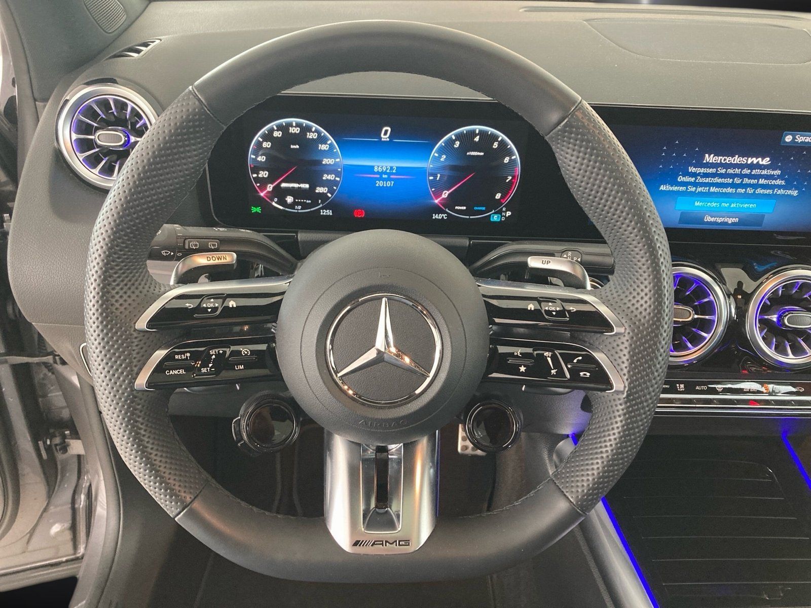 Fahrzeugabbildung Mercedes-Benz GLA 35 4M AMG Premium*Pano*Night*19"*Multibeam*