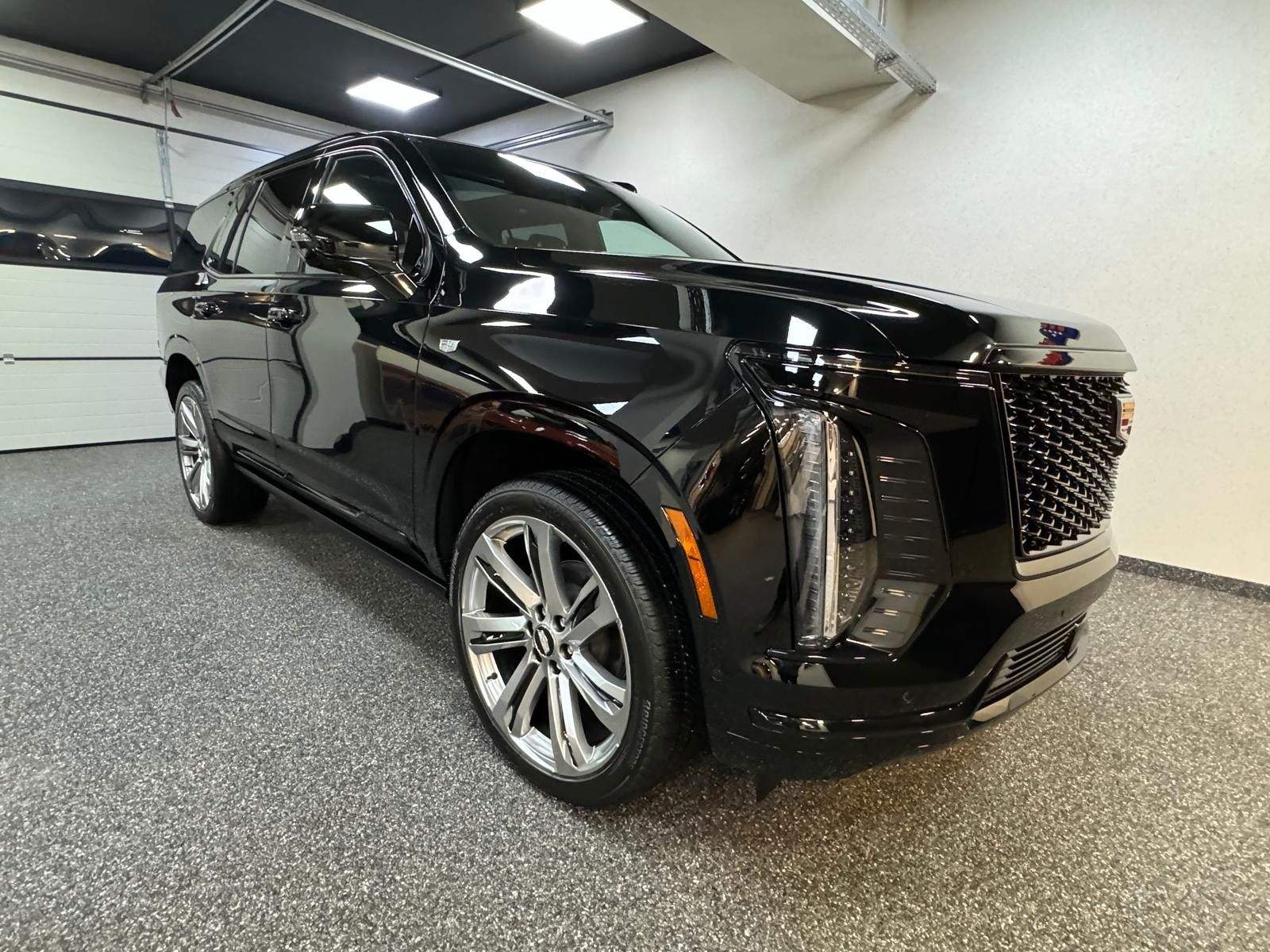 Fahrzeugabbildung Cadillac 2026 ESCALADE SPORT PLATINUM 6.2 V8-HUD-NIGHT V