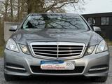 Mercedes-Benz E 200 Avantgarde*Automatik*2.Hand*Xenon*Navi*AHK - Mercedes-Benz E-Klasse Gebrauchtwagen