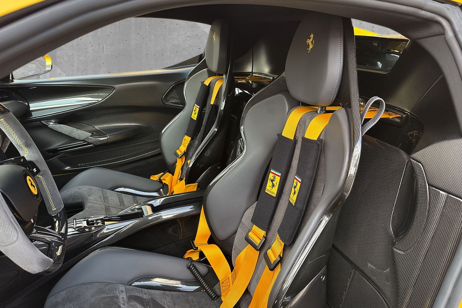 Fahrzeugabbildung Ferrari SF90*AssettoFiorano*VollCarbon*Atelier