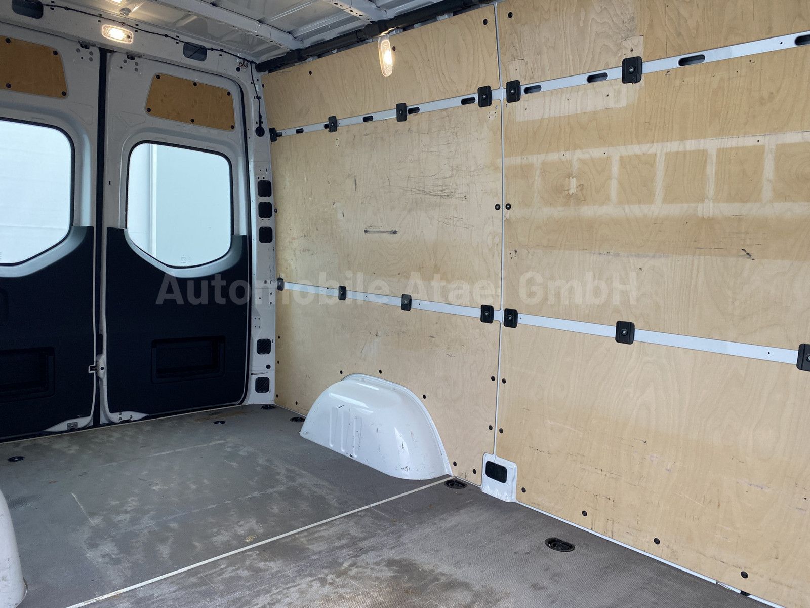 Fahrzeugabbildung Mercedes-Benz Sprinter 316 CDI NAVI+ AHK+ 1.HAND 5198