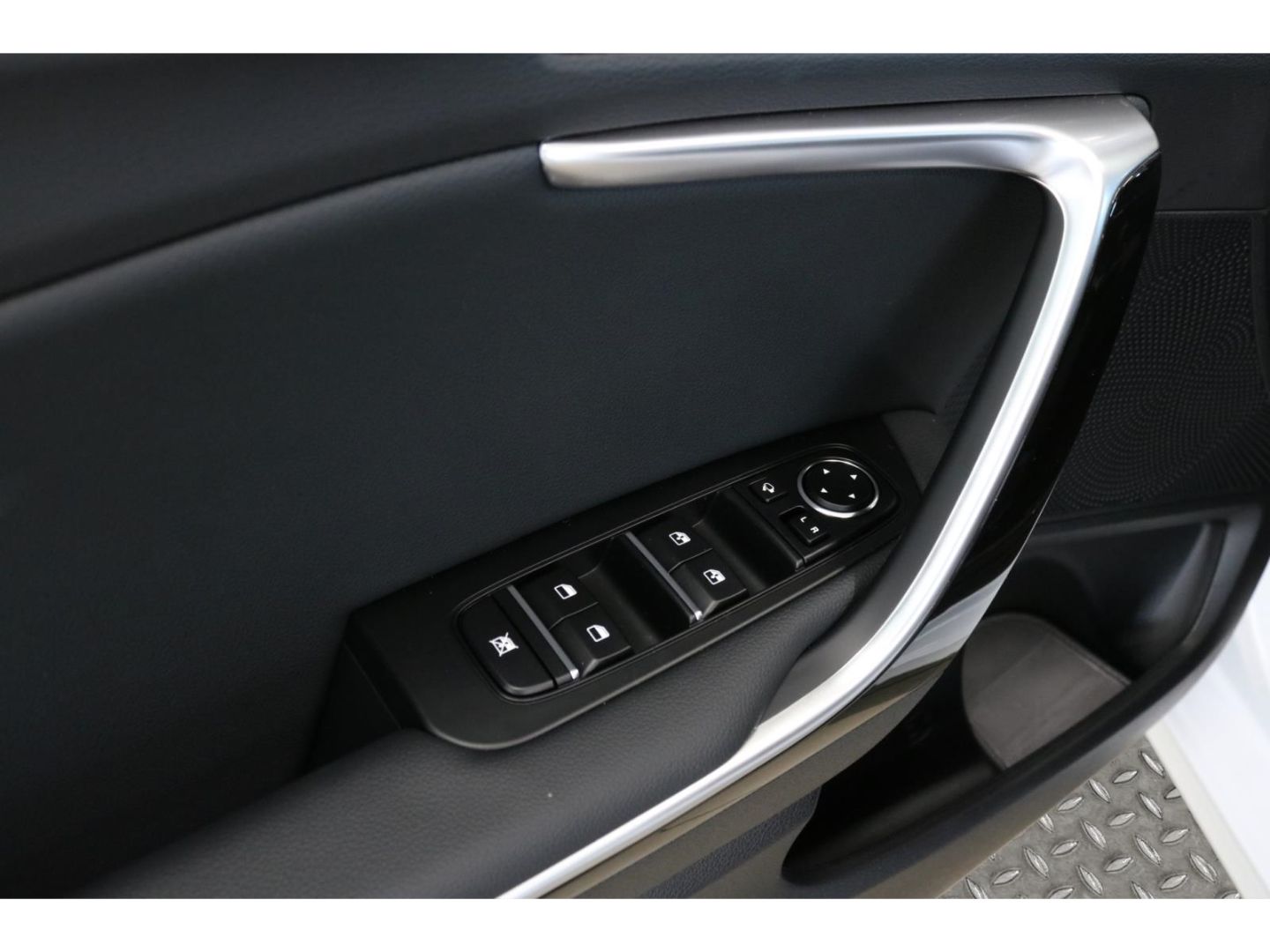 Fahrzeugabbildung Kia Ceed Ultimate Kamera Navi Style-Paket SHZ LED