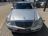 Mercedes-Benz T-Modell E 200 T Kompressor, NAVI, TüV 02.2028 - Mercedes-Benz E-Klasse mit 5 Türen