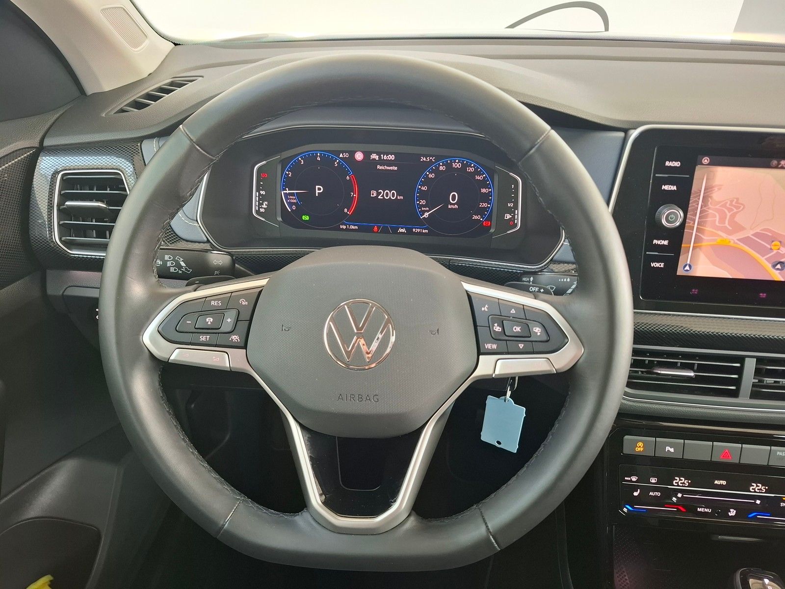 Fahrzeugabbildung Volkswagen T-Cross 1.0 TSI 85 Style DSG + AHK-IQ.Light+ACC