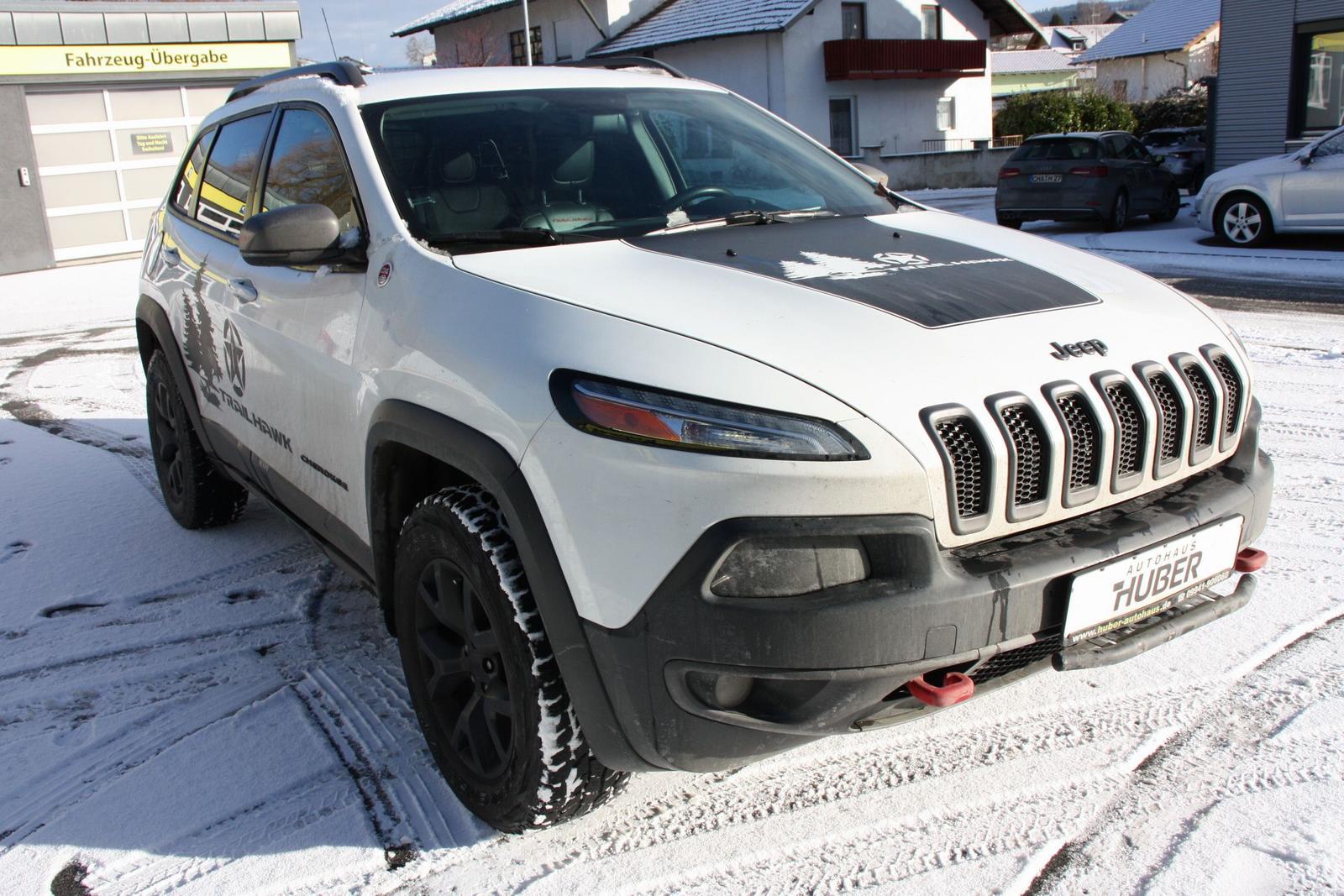 Jeep Cherokee Trailhawk 4WD 3.2 V6 Mopar Gasanlage