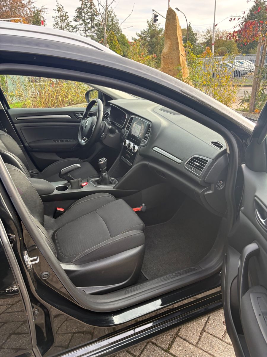 Foto 6 van RENAULT Megane