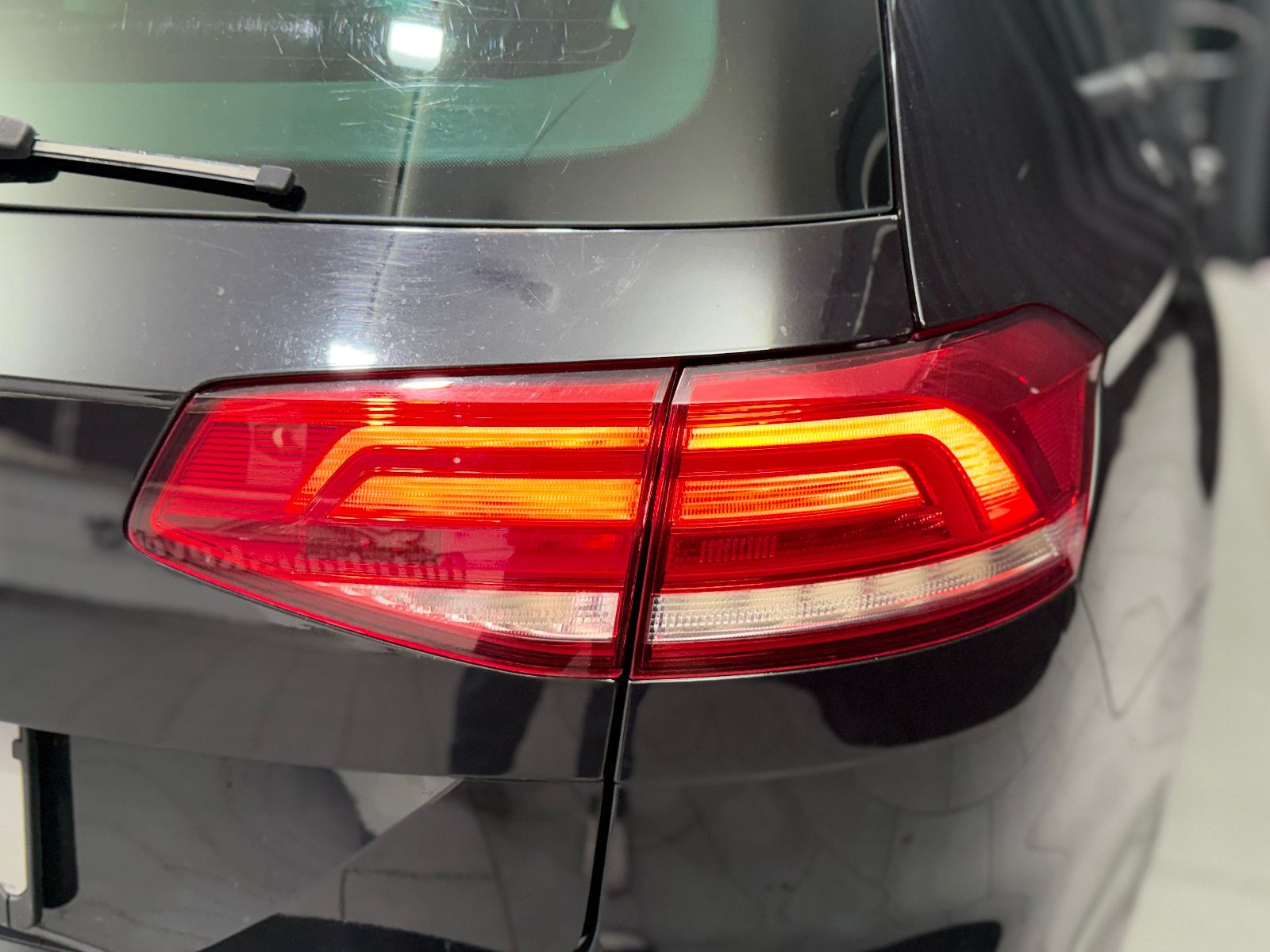 Fahrzeugabbildung Volkswagen Passat Variant Comfortline|NAVI|PDC|2-HD