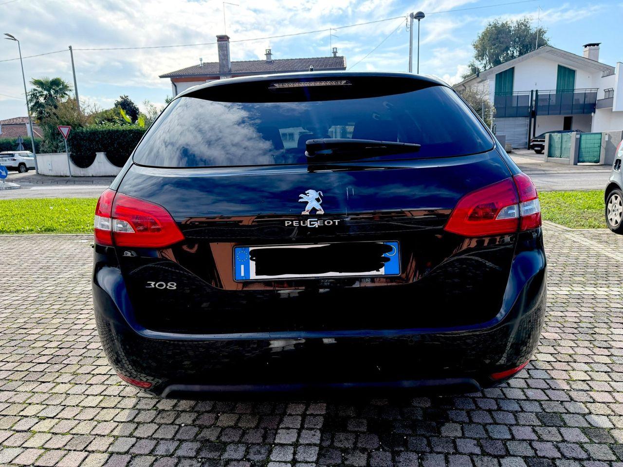 Peugeot 308 2015 — photo 5